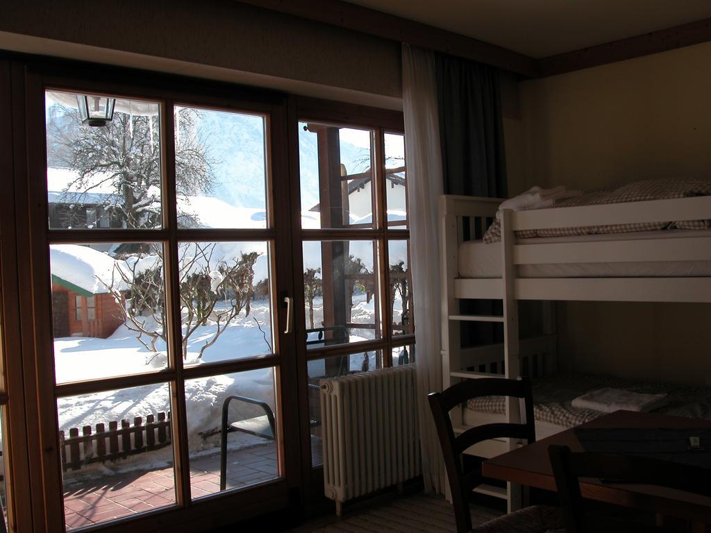 Hotel-Restaurant Zum Hirschhaus Inklusiv Chiemgaukarte روهبولدنغ المظهر الخارجي الصورة