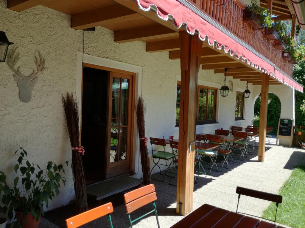Hotel-Restaurant Zum Hirschhaus Inklusiv Chiemgaukarte روهبولدنغ المظهر الخارجي الصورة